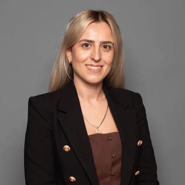 Gamze Akyildiz