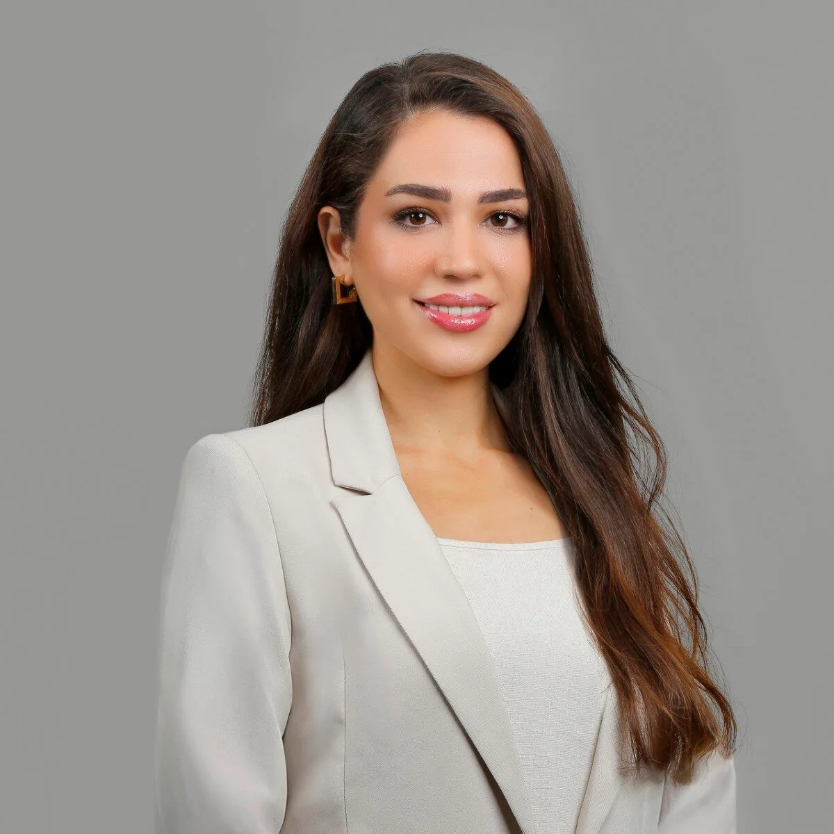 Nada Waary
